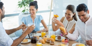 Wann das gemeinsame Frühstück im Betrieb sozialabgabenfrei ist - Ecovis International