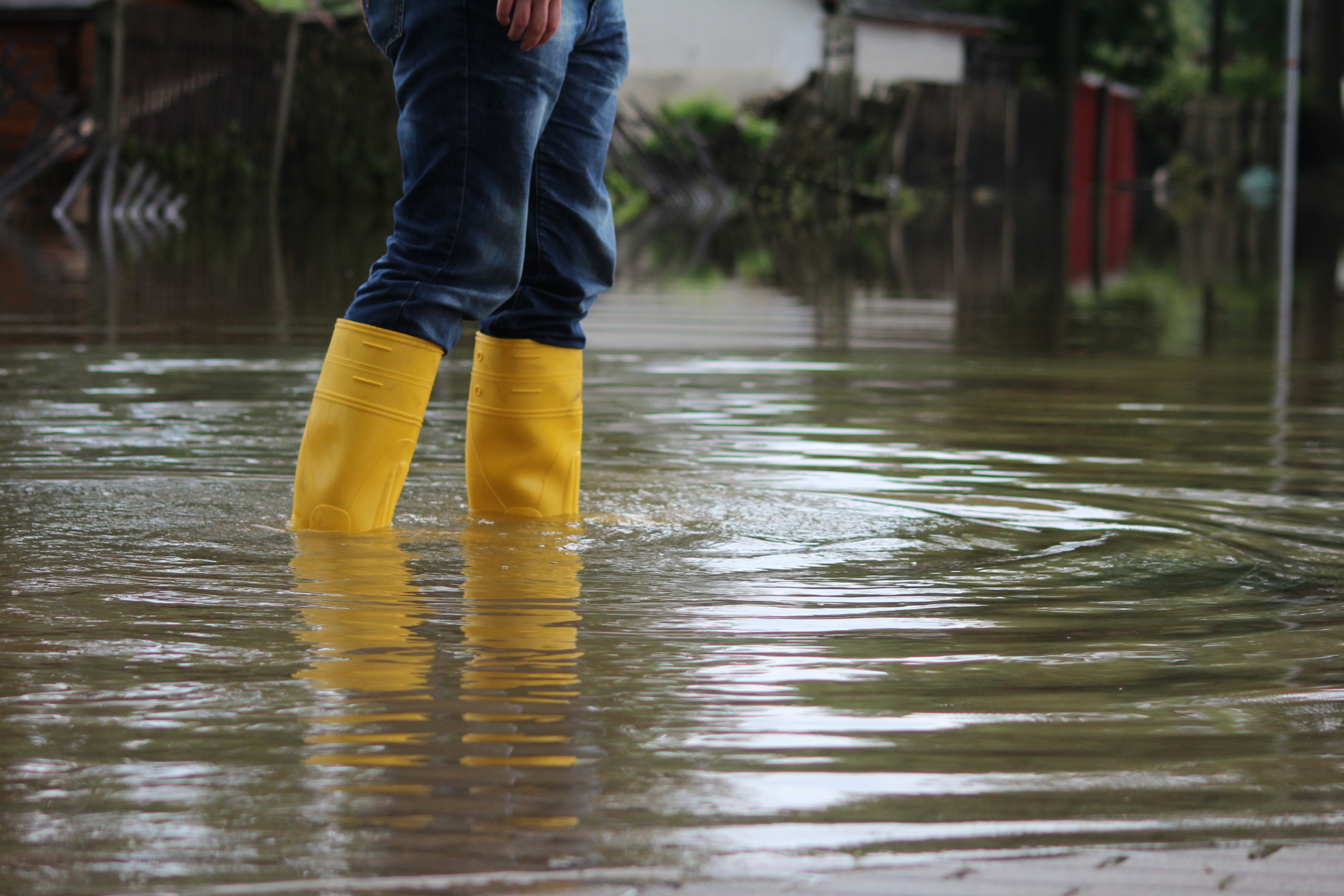 Kurzarbeitergeld bei Hochwasser: Welche Betriebe es beantragen können - Ecovis Deutschland