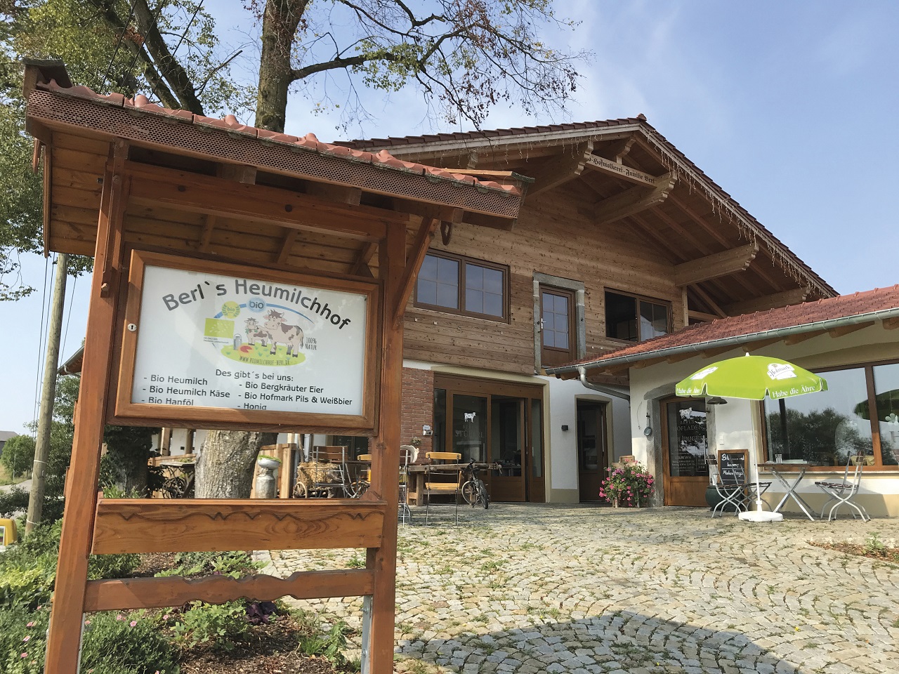 Berl’s Biomilchhof: Joghurt und Käse aus eigener Milch - Ecovis Deutschland