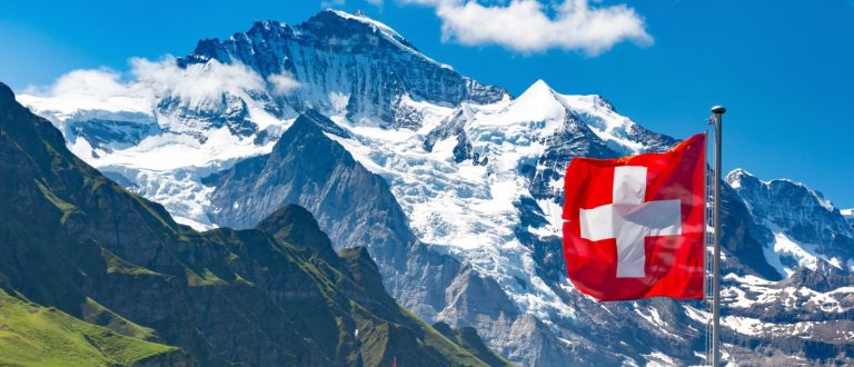 Wegzugsteuer bei Umzügen in die Schweiz