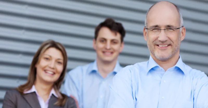 Switch or Stay? Private Krankenversicherung vs. Gesetzlicher Krankenversicherung im Realitätscheck für Karrierestarter